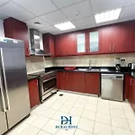 Dubai Host - Beach Hostel Jbr