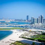 Dejaview, Luxurious Hostel - Jbr, Dubai