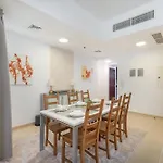 2 Bed In Jbr And Stylish
