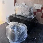 Bed Spaces And Rooms Available
