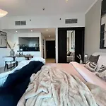 The Smart Concierge - Silverene