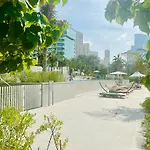 La Vie - 2 Bedroom Beachfront Full Sea View Apartment In Jbr