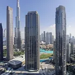 Awesome 2-Bedroom Apartment With Iconic Views In Business Bay