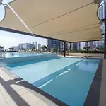 Awesome 2-Bedroom Apartment With Iconic Views In Business Bay