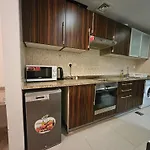 Stunning Apartment - High Floor - Canal View