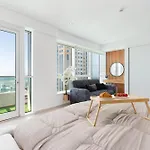 Astonishing Full Palm View -3Br -Dubai Marina, Uae