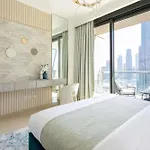 Frank Porter - Burj Vista 1