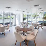Downtown Luxury Treat - Premium Location! 2 Bedroom!