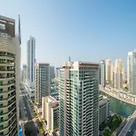 Blue Breeze - Modern Apt With Partial Marina Views & Balcony