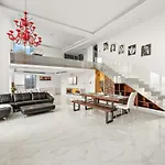First Class 2Br Upscale Duplex Living