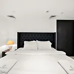 First Class 2Br Upscale Duplex Living