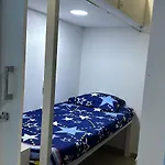Brand New Unisex Budget Family Rooms In Center Of Bur Dubai