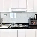 Al Manara Premium Cozy Studio
