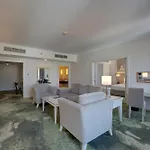 Millennium Lakeview Hotel Formerly Copthorne Lakeview Hotel