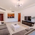 Stylish 2 Bedroom Apartment With Maid Room I Fairmont South Residence I Palm Jumeirah