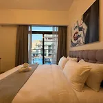 Modern 1Br Getaway In Oxford 212 - Comfort & Ease
