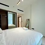 Stylish 1Br In Binghatti Amber