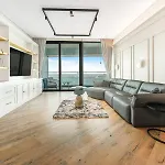 2Br Jumeirah Gate 1, Marina Skyline View
