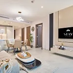 Stay By Latinem Luxury 2Br Holiday Home Cvg 4005 Near Burj Khalifa