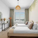 Shoreline Private Beach 2 Bedroom Apartment With Panoramic Sea View And Pool Palm Jumeirah