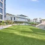Stay By Latinem Luxury 1Br Holiday Home Cvg 1410 Near Burj Khalifa