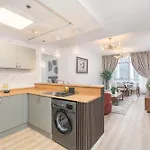Cozy 1Br Gem In Marina With City Views