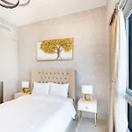 Grande Tranquil 2Br Next To Dubai Opera By Bms