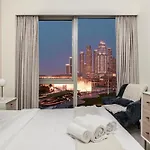 Gogoto Luxury Burj Khalifa View 5 Min Dubai Mall