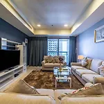 Yanjoon Holiday Homes - Princess Tower Apartments