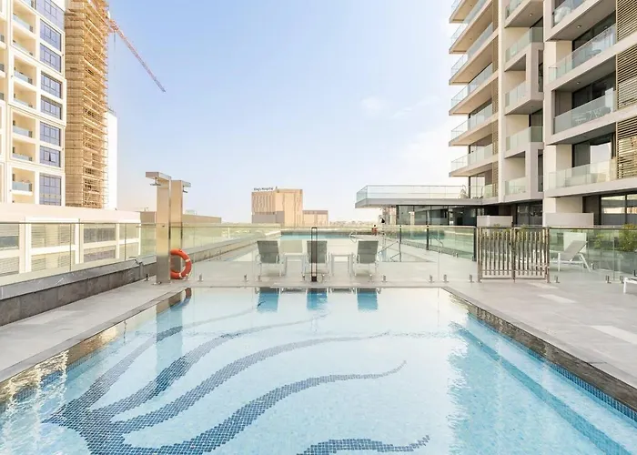 Luxurious 1-Bedroom Apartment In Dubai Hills