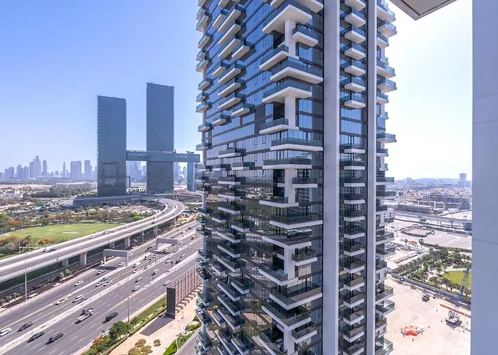 2Bedroom Upsacale Near Metro Stn & Zabeel Park