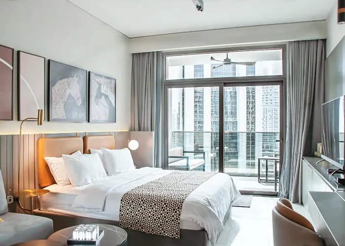 Luxurious Studio Apartment In Business Bay