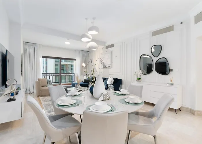 Ultimate Stay / Fairmont Residences The Palm / Designer Luxury / Direct Beach Access / Big Terrace / Partial Sea View