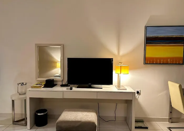 Damac The Cosmopolitan Studio Apartment -612