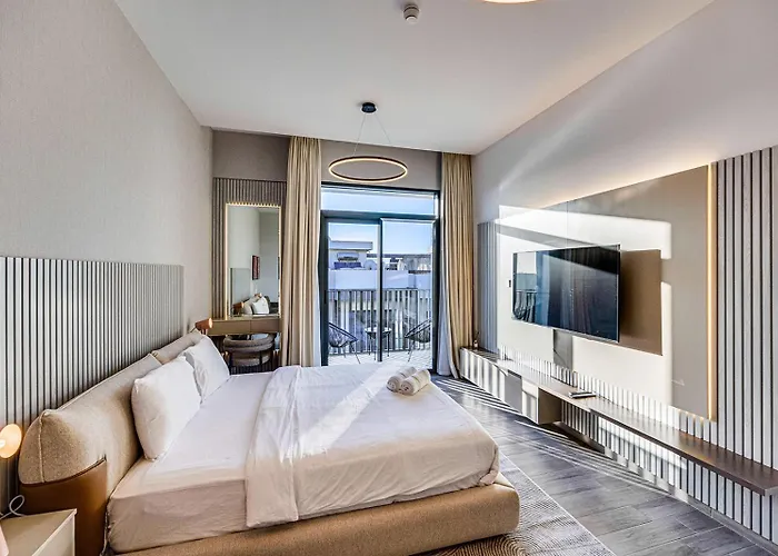 Belgravia Square, Jumeirah Village Circle