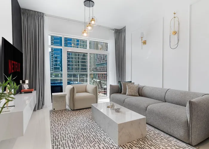 Luxury Stay Private Jacuzzi Dubai Marina