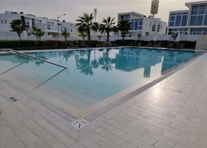 Letstay - Magnificent 3Br Villa With A Huge Garden