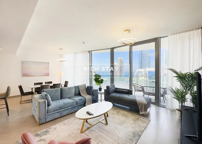 Full Seaview 2Br In Stella Maris, Dubai Marina
