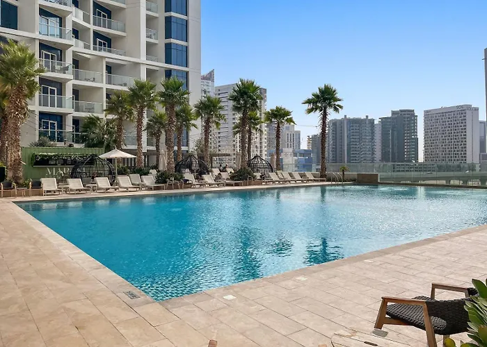 A Living-Modern Studio Apartment With Balcony & Canal View At Prive 2507B ,Business Bay