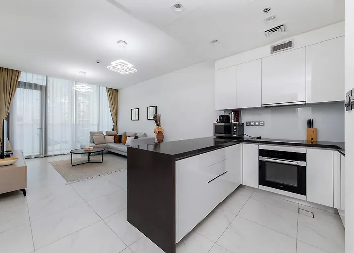 Aesthetic 1Br Chrystal Lagoon