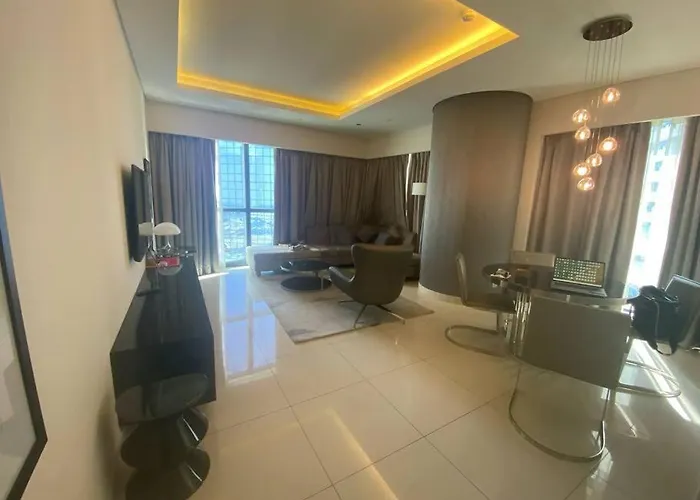 Stunning 2Br Apt With Spa, Pool, Gym, Playground