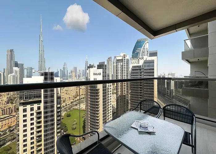 Soaring Heights, 1Bdr With Burj Khalifa Views