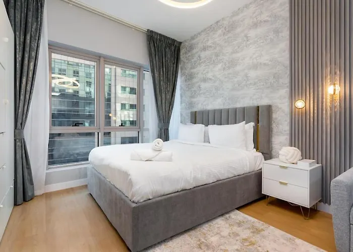 White Sage Stunning New Studio In Marina