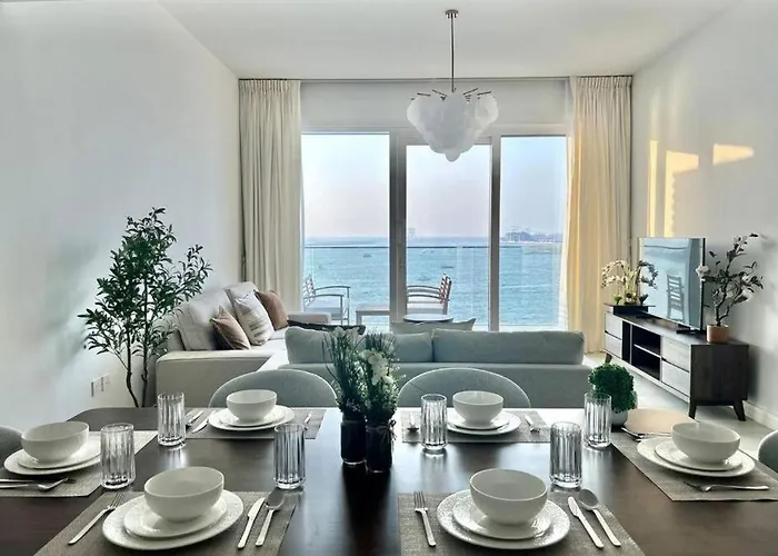 La Vie - 2 Bedroom Beachfront Full Sea View Apartment In Jbr