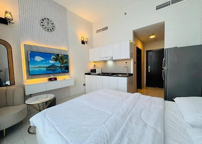 Royal Maison Manara Studio Stay Cook & Relax