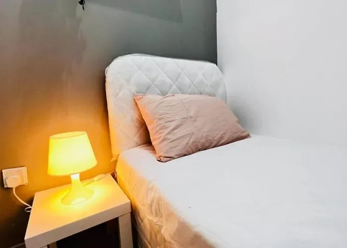 Compact Partition Room In Barsha