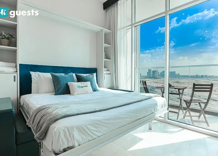 Higuests - Elegant Studio Retreat In Business Bay