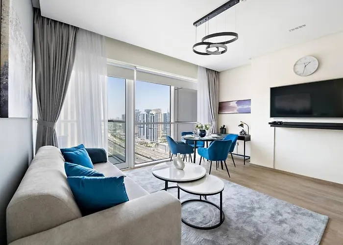 Modern Style 1 Bedroom Near Marina Mall And Metro