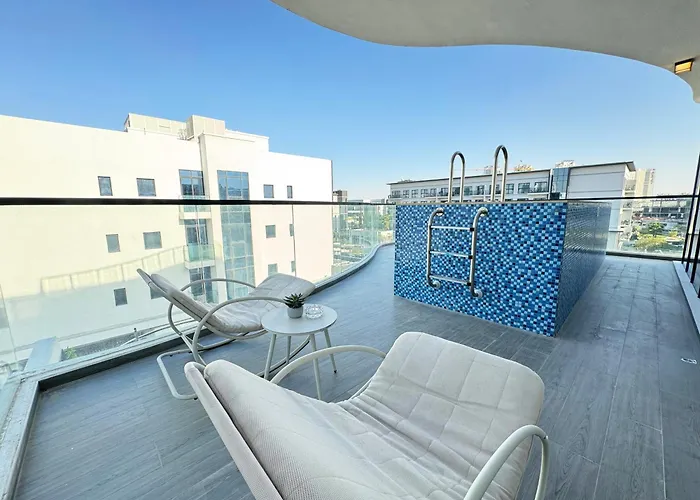 Great Deal Magnificent Brand New With Private Pool