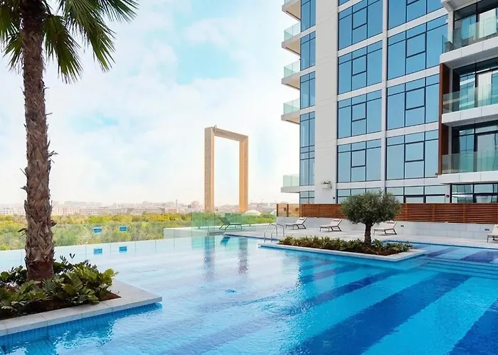 Ashri Luxe Apt, With Dubai Frame Only 5 Mins Downtown Dubai Near Metro